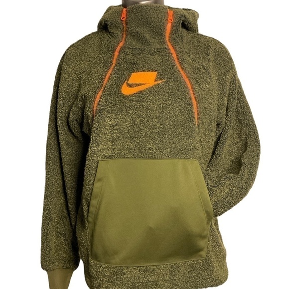 NIKE Women’s‎ Sportswear Sherpa Hoodie Size Small. NSW fleece sweater cold run - Picture 1 of 4